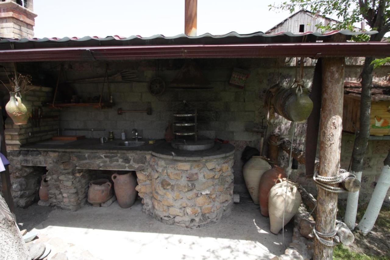 Mardoyan'S Guest House Gavar Eksteriør bilde