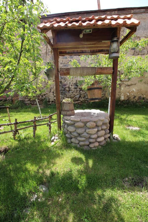 Mardoyan'S Guest House Gavar Eksteriør bilde