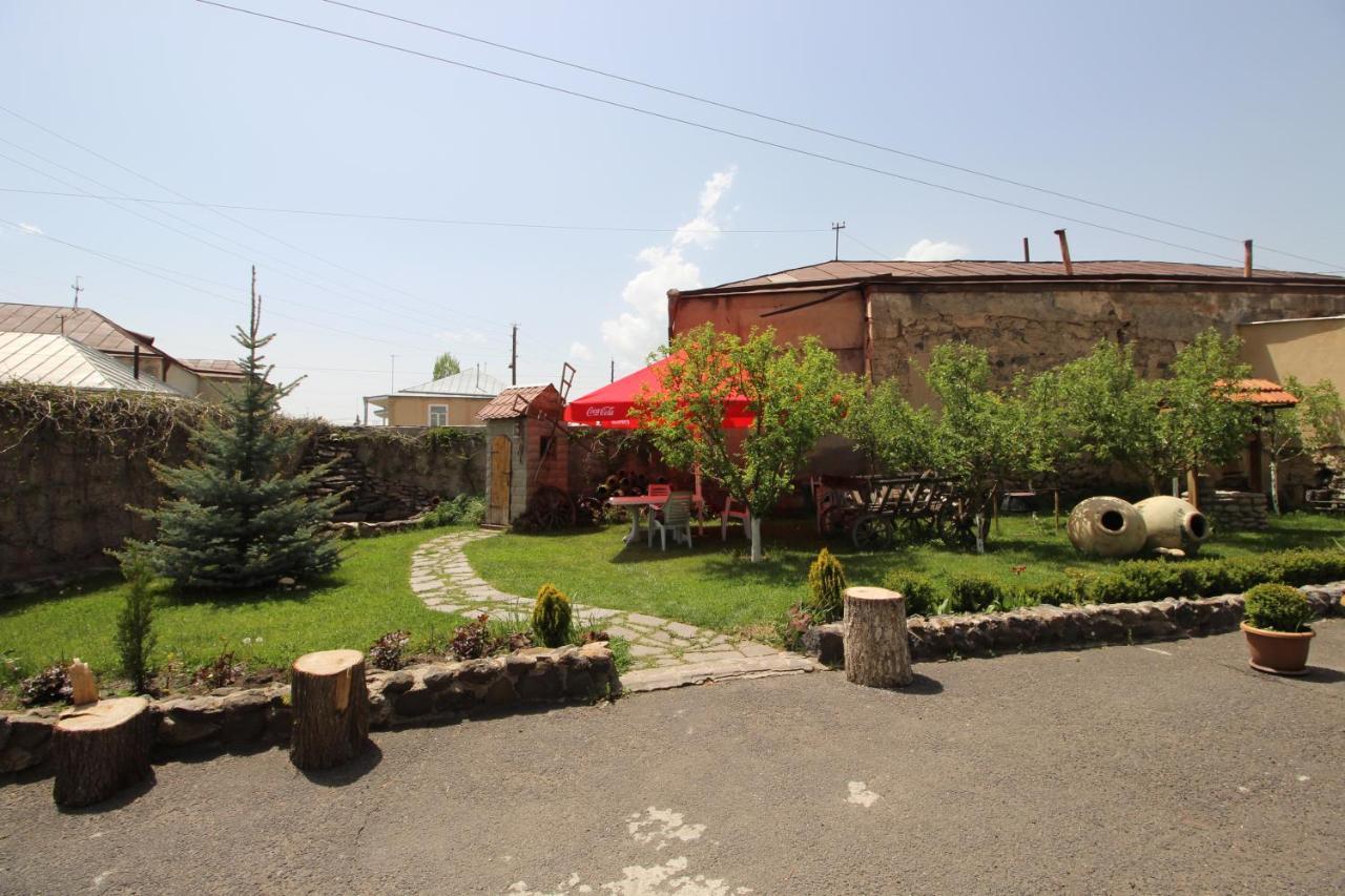 Mardoyan'S Guest House Gavar Eksteriør bilde
